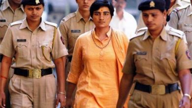 The Human Rights Commission summoned the police chief on a complaint of violence against Pragya Thakur