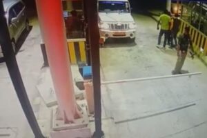 UP: MLA's 'bullying' at toll plaza, supporters beat toll workers