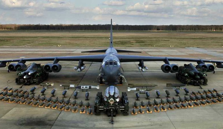 B-52 fighter jet