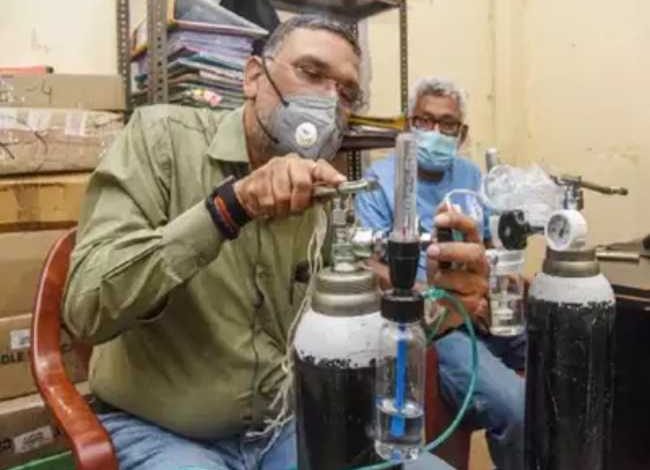 Gaurav-Rai-oxygen-man