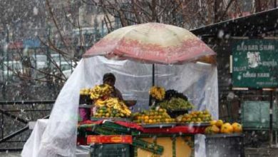 Light-snowfall-and-rains-jammu-kashmir-GK-pic