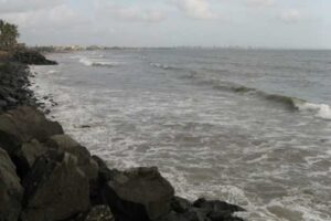 Versova beach in Mumbai-Cyclone Tauktae
