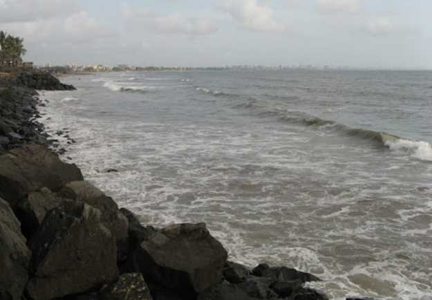 Versova beach in Mumbai-Cyclone Tauktae