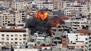 اسرائیل کا غزہ میں ایک تین منزلہ فلیٹ پر فضائی حملہ