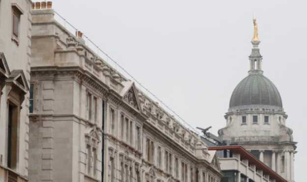 British-court