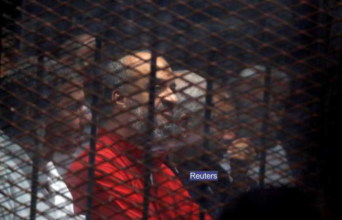 egypt-upholds-death-penalty-for-12-muslim-brotherhood-members