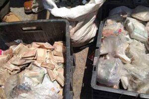 jammu-a-bag-full-of-notes-found-in-a-beggars-hut