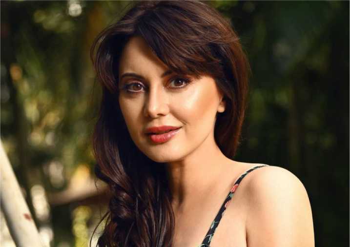 minissha-lamba