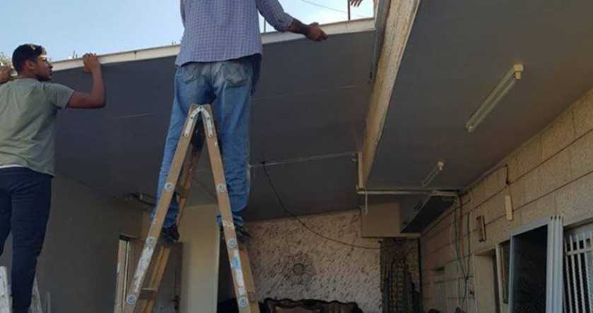 palestinians-forced-to-demolish-own-homes