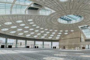  سعودی عرب کے مغرب میں جدہ شہر میں دنیا کا سب سے بڑا گنبد تیار کیا گیا ہے۔,’جدہ سپر ڈوم‘ ,کے نام سے یہ گنبد ,کسی ستون کے بغیر تیار کیا گیا ہے,سعودی عرب کے مغرب میں جدہ شہر میں دنیا کا سب سے بڑا گنبد تیار کیا گیا ہے۔