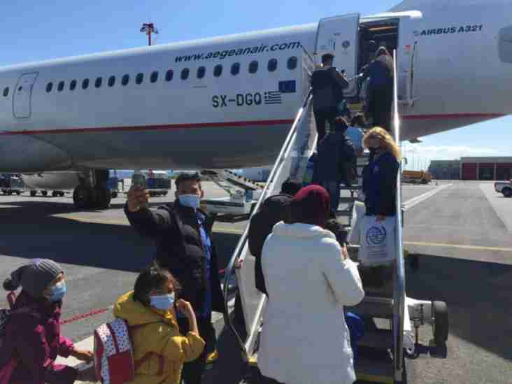 Afghan asylum seekers arrive in Germany