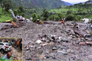 Heavy rains in Himachal Pradesh, 8 people including a Punjabi Singer died after he fell into a nullah