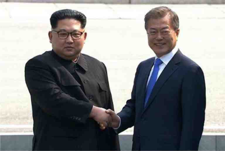 North and South Korean leaders decide to resume talks