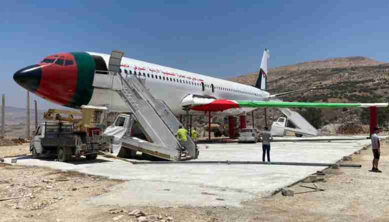 Palestinian twins turn Boeing 707 plane into restaurant in Israel