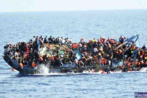 ship migrants-boat-sink-Reuters