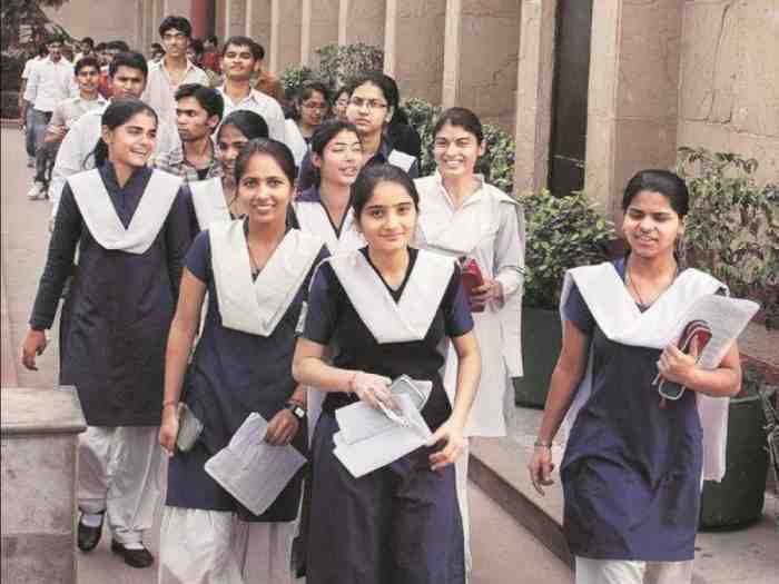 students Girls Mukhyamantri Kanya Utthan Yojana