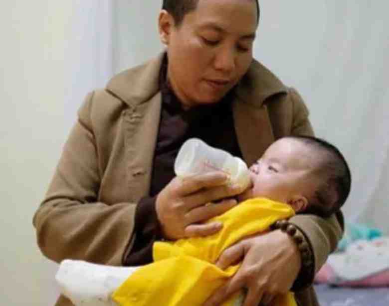 Insects infiltrated the lungs and brain, the spooky story of a newborn