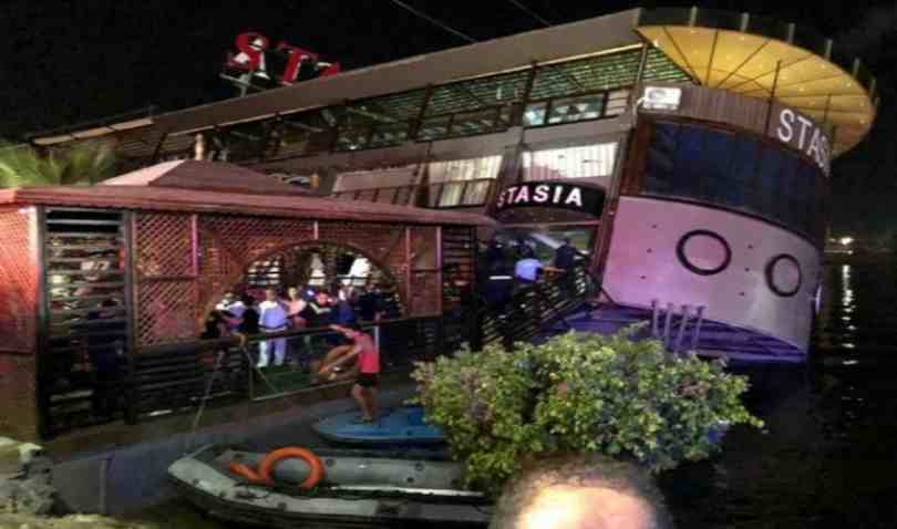 Egypt: A floating restaurant with customers turned into the Nile River
