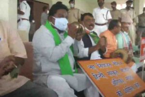 Jai Shri Ram Chants In Jharkhand Assembly As BJP Protests Namaz Room