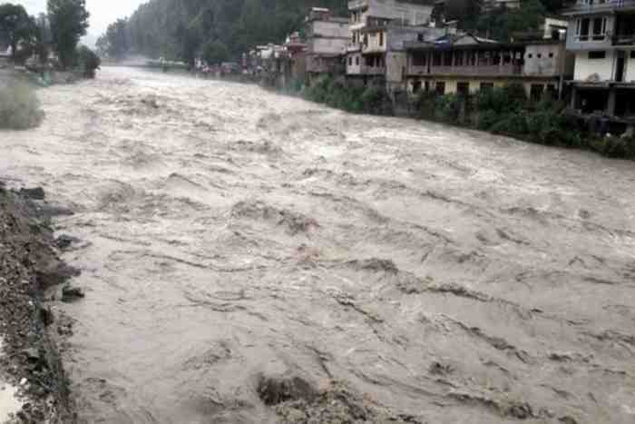 heavy rains in Himachal Pradesh