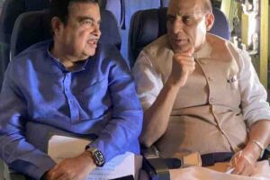 nitin-fadkari-emegency-landing