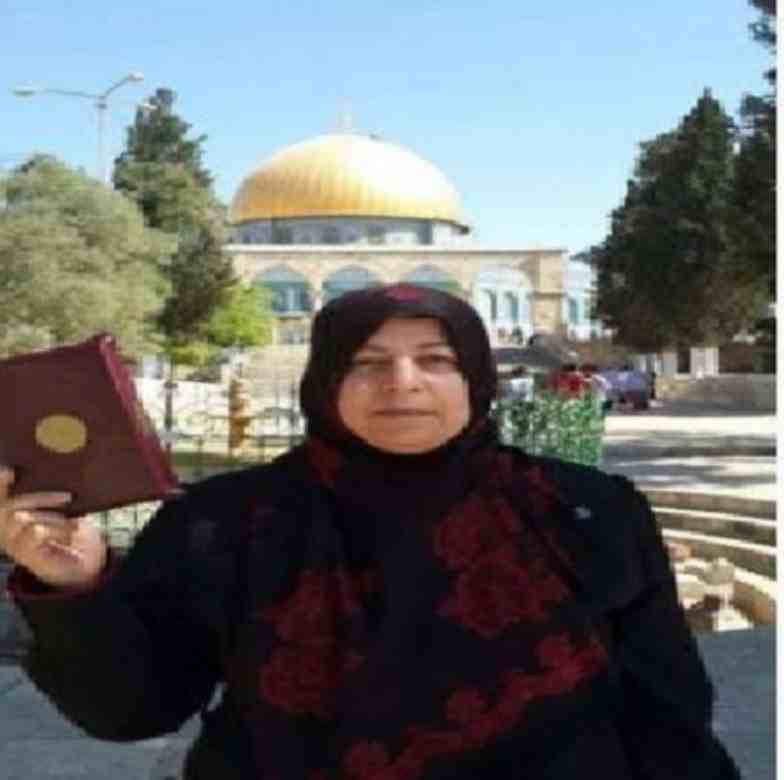 worship-in-al-aqsa-mosque-became-a-crime-for-an-elderly-palestinian-woman