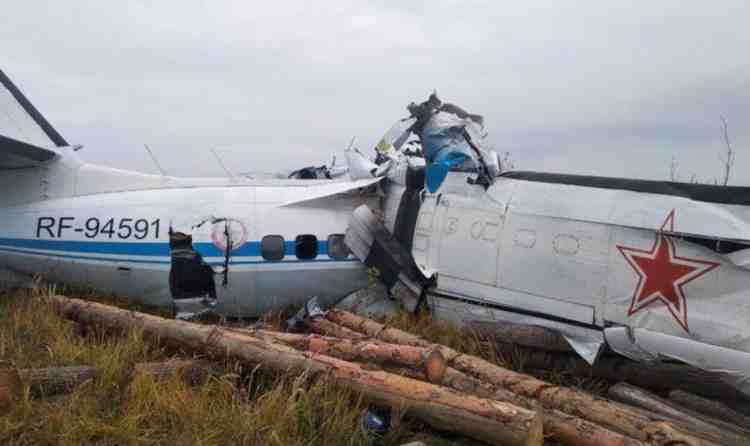 a-plane-carrying-skydivers-crashed-sunday-in-russia-killing-20-skydivers