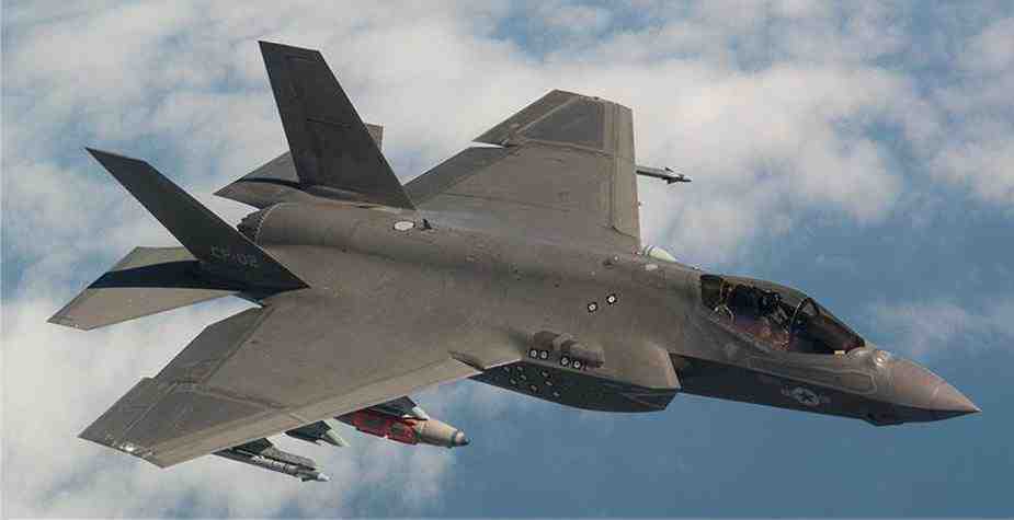 f-35 jet fighter