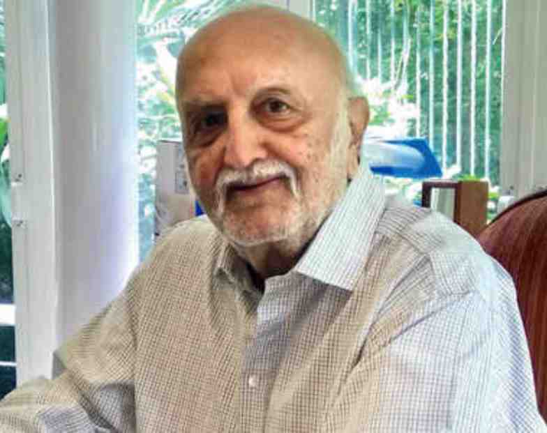 vijaypat singhania raymond