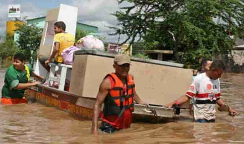 flash floods brazil