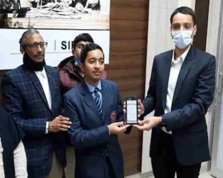 A 14-year-old boy designed 9 mobile applications in Lockdown, PM awarded