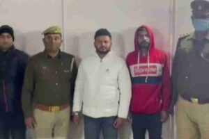 2 people have been arrested for firing case at the convoy of MP Asaduddin Owaisi