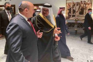 Israel-Prime-Minister-Naftali-Bennett-Foreign-Minister-Abdullatif-al-Zayani-of-Bahrain