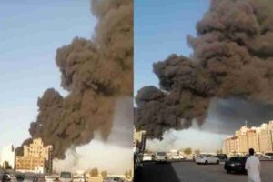 Houthi rebels attack oil installations in Saudi Arabia