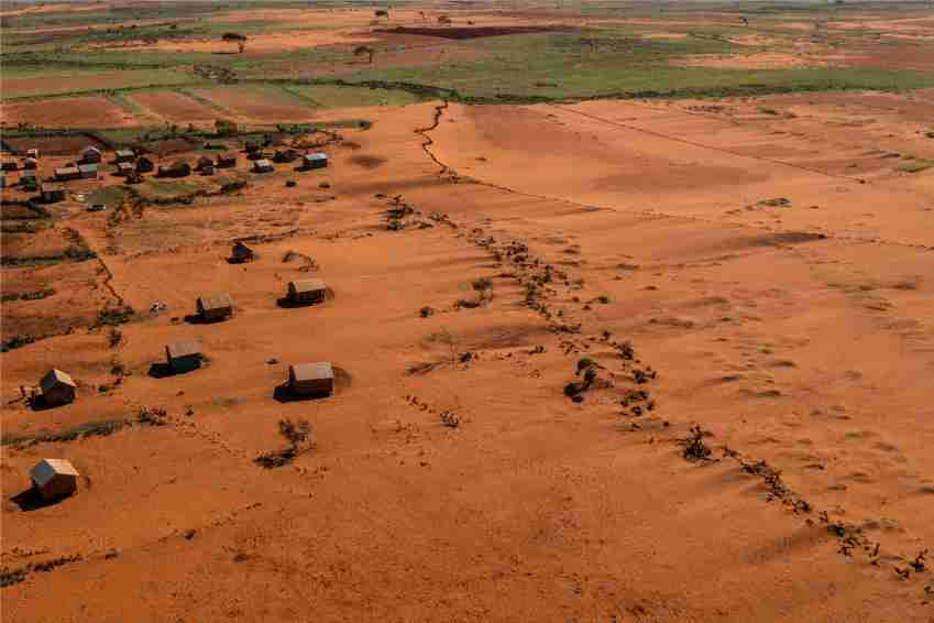 the-african-green-island-that-has-now-become-the-red-island