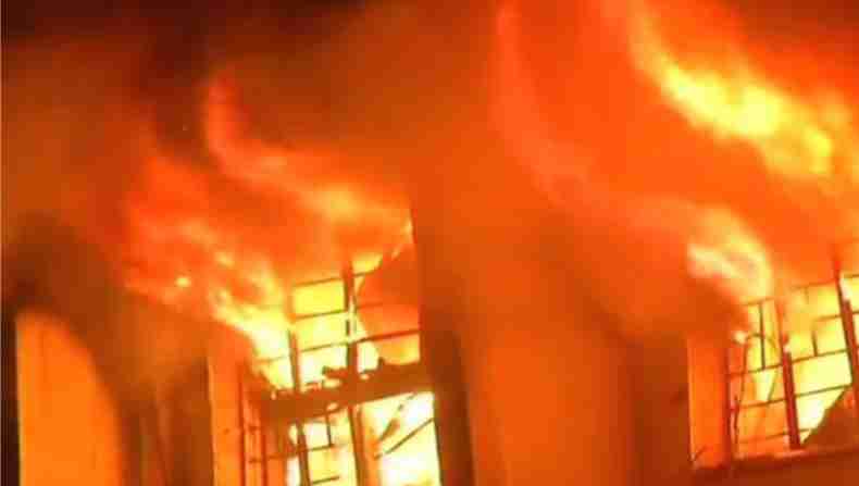 Telangana Fire kills 11 in Hyderabad timber warehouse