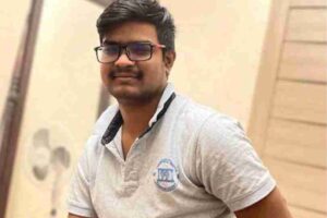 Ukraine crisis Dead student Naveen standing in line for fresh food when Russian missile landed