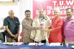 Urdu journalism deprived of government patronage, busy in development of country and nation: Amir Ali Khan