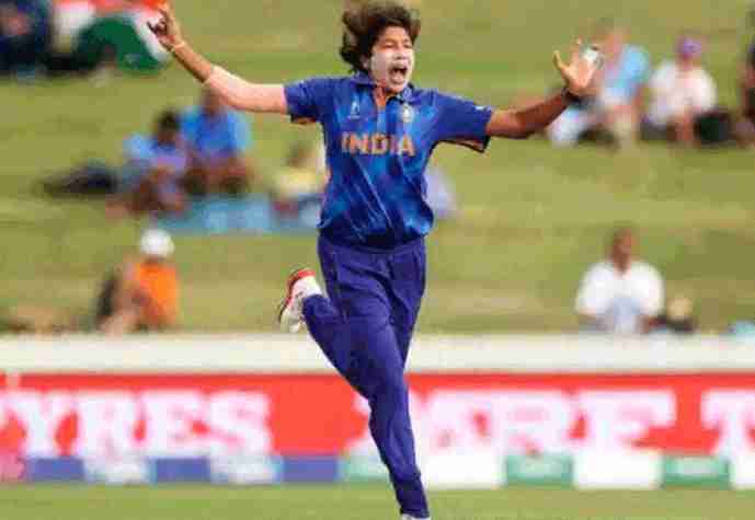 jhulan goswami world record