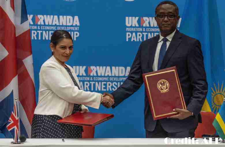 asylum-seekers-in-the-uk-will-have-to-stay-in-rwanda