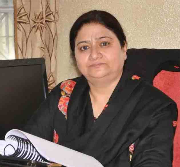 first female prof nilofer khan vice chancellor of kashmir university