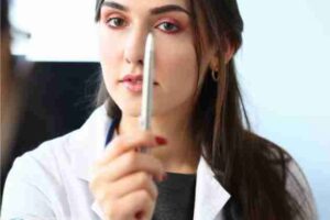 exercise with a pen to improve vision