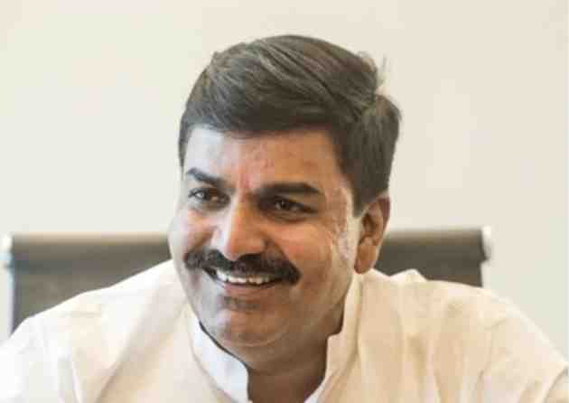 shiv sena mp rahul shewale accused of rape