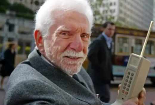 martin cooper invented mobile phone
