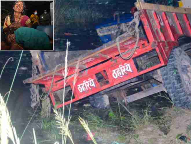 kanpur tractor trolley accident
