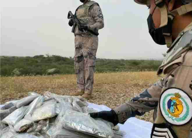 saudi arabia 135 smugglers were arrested in drug smuggling attempt