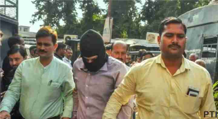 isi snooping in the ministry of foreign affairs driver arrested for espionage