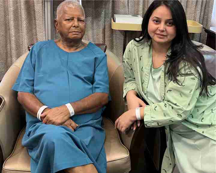 tejashwi yadav rjd supremo lalu yadav kidney transplant in singapore