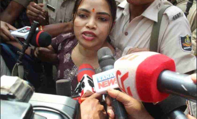 lady blackmailer in odisha archana nag