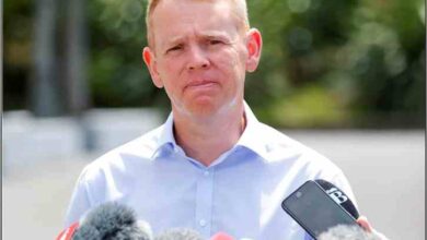 prime minister of new zealand chris hopkins